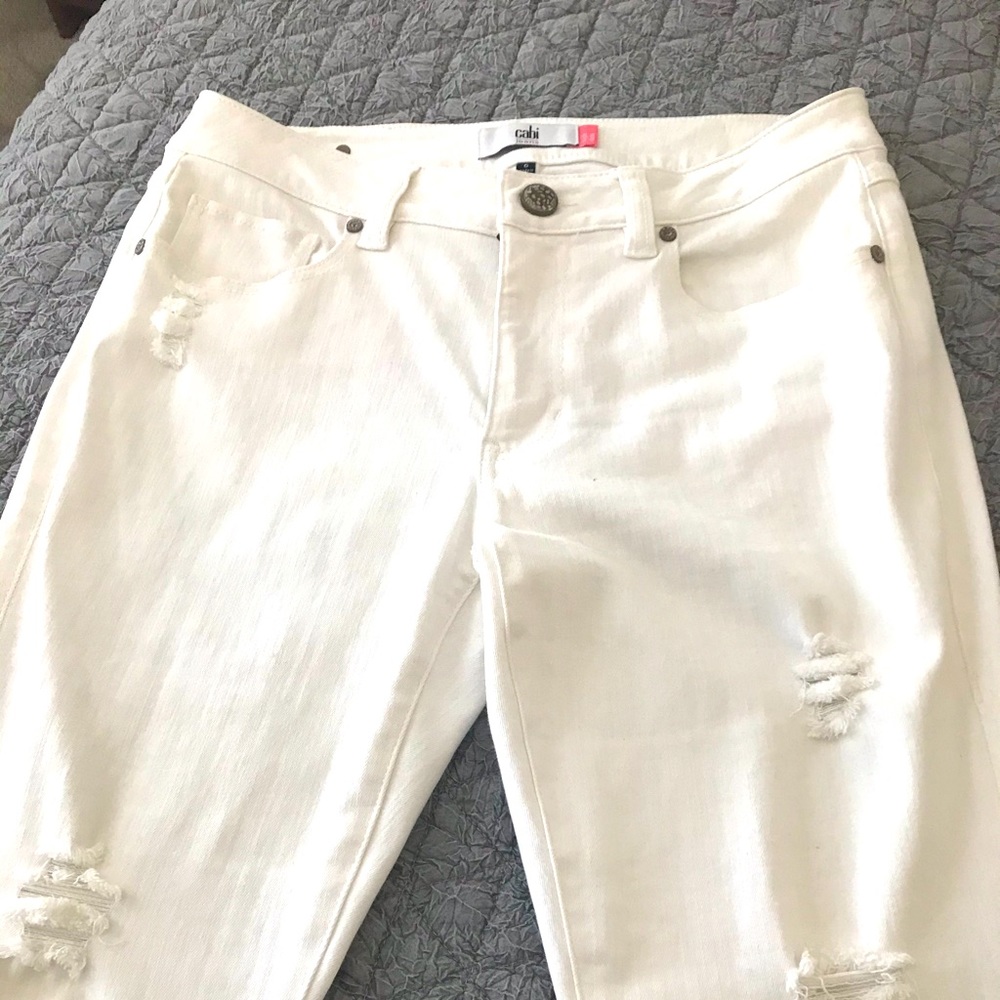 Cabi high skinny’s, slightly destructed